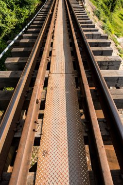 Demiryolu Köprüsü