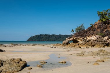 Deniz ve gökyüzü görünümü