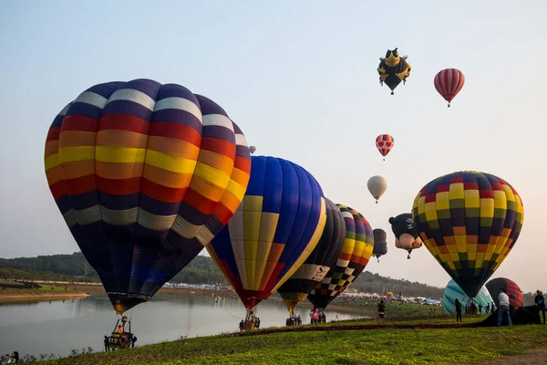 Balon na gorące powietrze — Zdjęcie stockowe