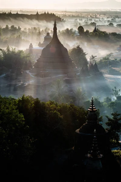 Mrauk-u — стокове фото