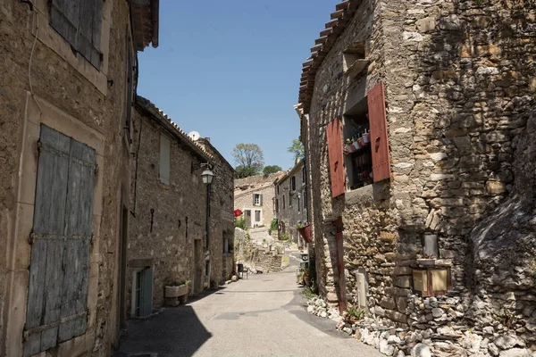 古人的标志性街道法国村庄 — 图库照片