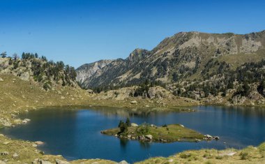 İspanyol Pyrenees vadide fotoğraflarını. 