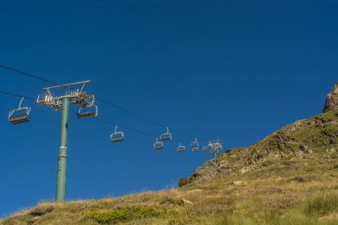 Göller ve teleferik Andorra içinde yer alan