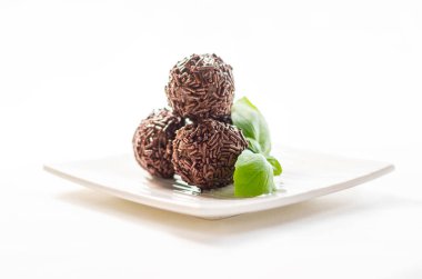 Evde yapılmış çikolata truffles