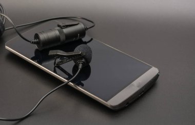 Yaka mikrofon usen telefon için