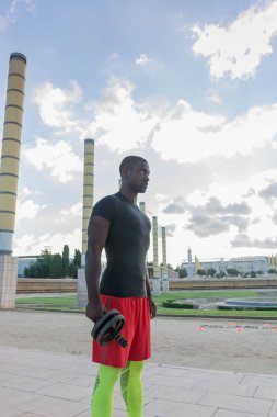 adam abdomina eğitim