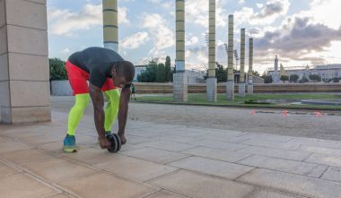 adam abdomina eğitim