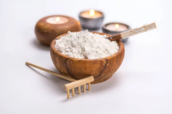 Wooden Bowl full of white clay — Stock Photo, Image