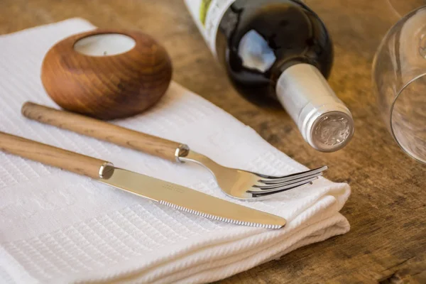 Forchetta e coltello con manico in legno — Foto Stock