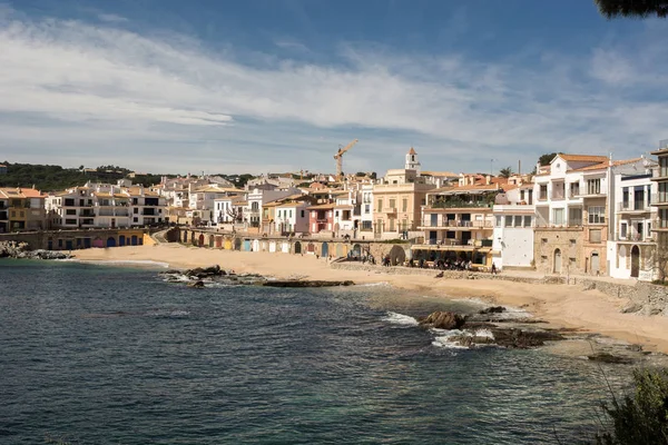 Precioso pescador urbano situado en España . —  Fotos de Stock