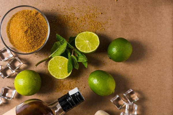 Ingredienser för en mojito cocktail — Stockfoto