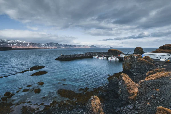 Krása Islandu. Jižní Island. Cestování po ostrově. — Stock fotografie