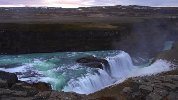 Gullfoss Является Одним Самых Известных Водопадов Исландии Расположен Золотом Круге — стоковое видео