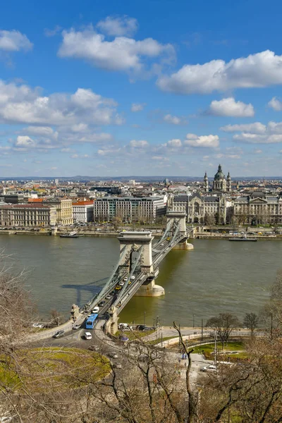 Budapest Magyarország 2019 Március Lánchíd Amely Átszeli Dunát Budapest Központjában — Stock Fotó