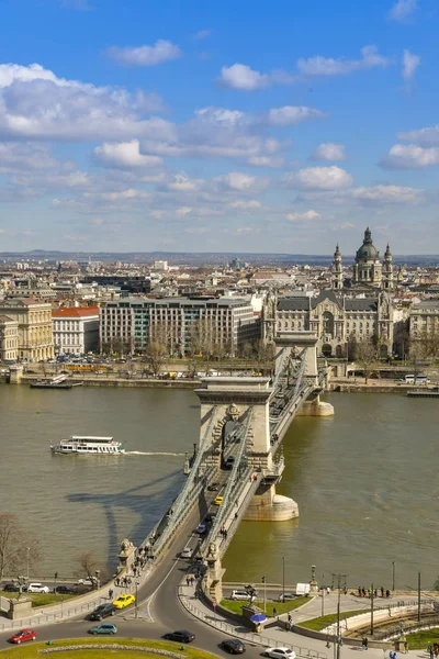 Budapest Hungría Marzo 2019 Puente Las Cadenas Que Cruza Río — Foto de Stock