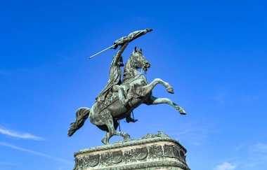 Viyana, Avusturya - Kasım 2019: Viyana 'daki binicilik heykeli 