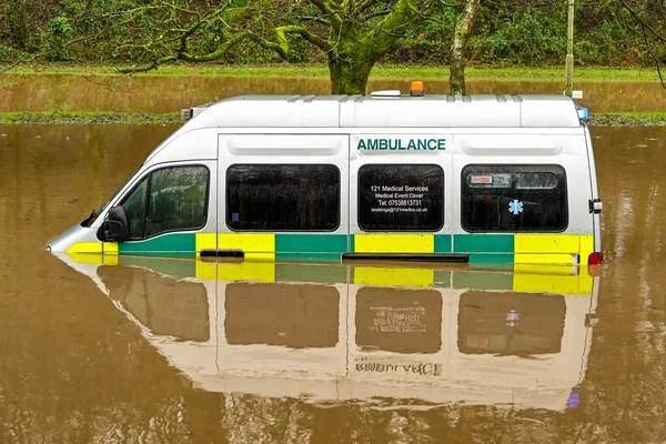 Nantgarw Cardiff Wales February 2020 Ambulance Submerged Storm Water River — Stock Photo, Image