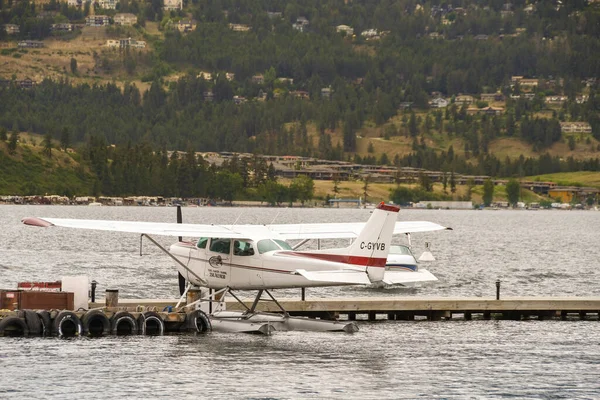 Kelowna British Columbia Canada Iunie 2018 Cessna 172 Avion Plutitor — Fotografie, imagine de stoc
