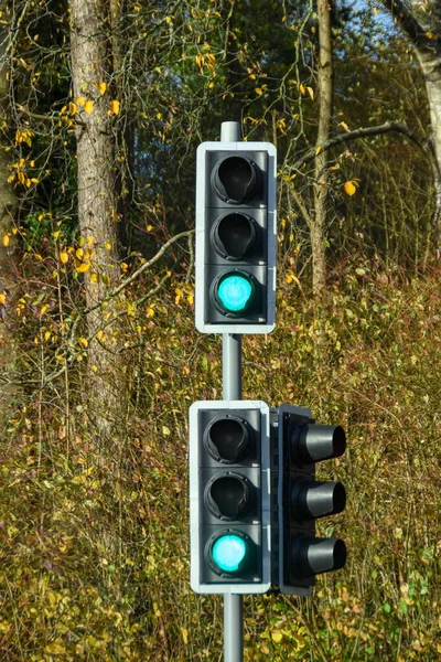 Zelená Pro Sadu Semaforů Křižovatce — Stock fotografie