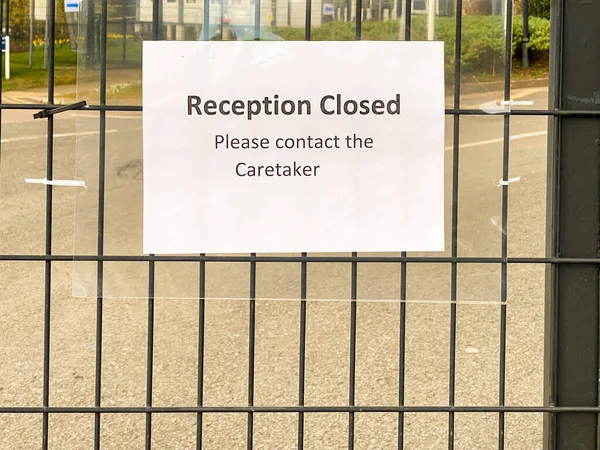 Receptionen Stängd Skylt Porten Till Skola — Stockfoto