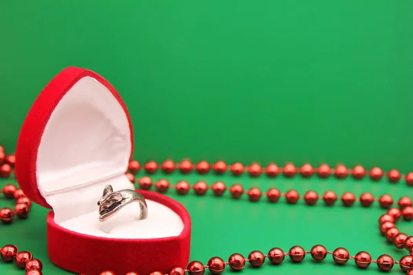 Ring in the form of a mouse in a gift red case. Symbol of the new year 2020. — Stock Photo, Image