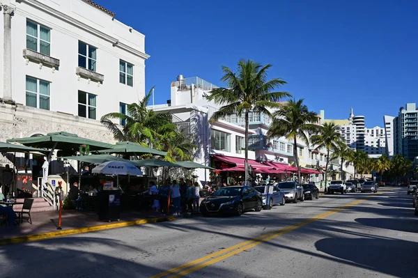 Art Deco Historic District on Ocean Drive in Miami Beach, Florida. — Stockfoto