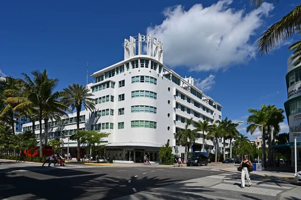 Art Deco Albion Hotel on Miami Beach, Florida. — ストック写真