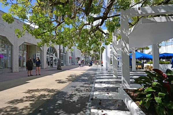 Lincoln Road Mall in Miami Beach, Fllorida. — стокове фото