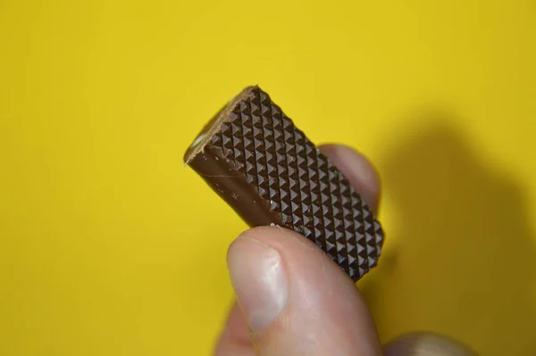 Close-up de chocolates com enchimento de presentes — Fotografia de Stock