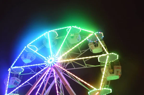Illuminated New Year's ferris wheel — Stock Photo, Image