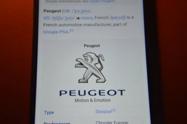 Kiev, Ukrayna - 5 Ocak 2020: Avrupa 'nın en büyük manuf logoları