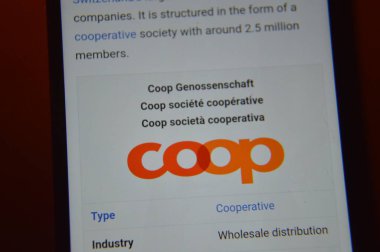 Kiev, Ukrayna - 5 Ocak 2020: Avrupa 'nın en büyük şirketlerinin logoları