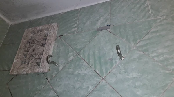 Reparación Instalación Calentador Agua Apartamento — Foto de Stock
