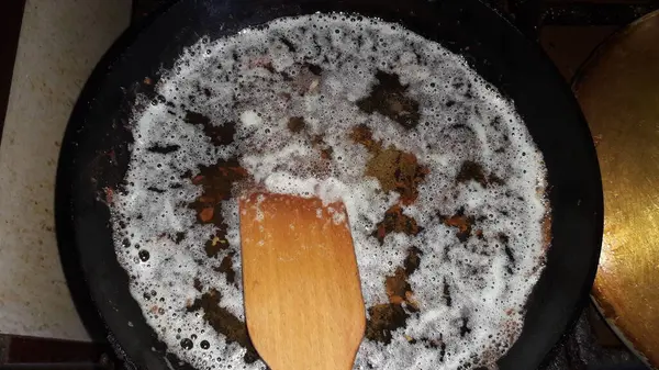 Vários Alimentos Caseiros Cozidos Cozinha — Fotografia de Stock