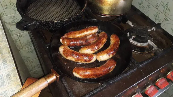 厨房里各种自制的熟食 — 图库照片