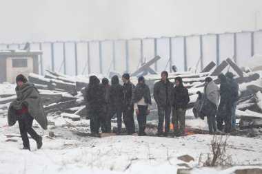 Belgrad 'da kışın göçmenler