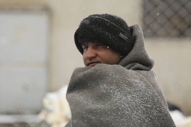 Belgrad 'da kışın göçmenler