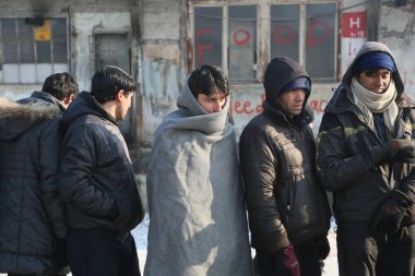 Kış aylarında mültecilerin Sırbistan