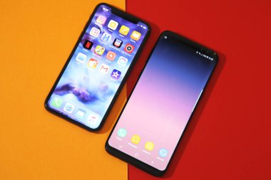 Yeni Samsung S8 artı bir Iphone X operatör