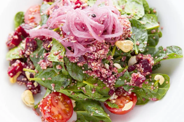 Quinoa salát špenát třešňové rajče — Stock fotografie