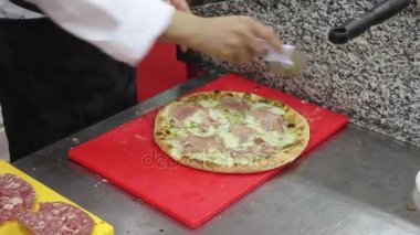 Pizza yapma Bölüm 4