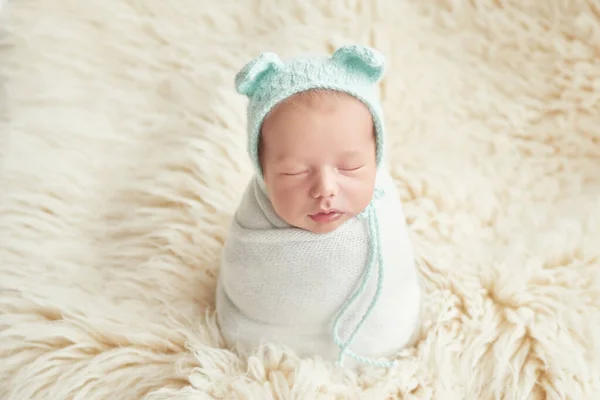 Alvó Újszülött Egészséges Orvosi Koncepció Egészséges Gyermek Kórház Boldog Anyaság — Stock Fotó