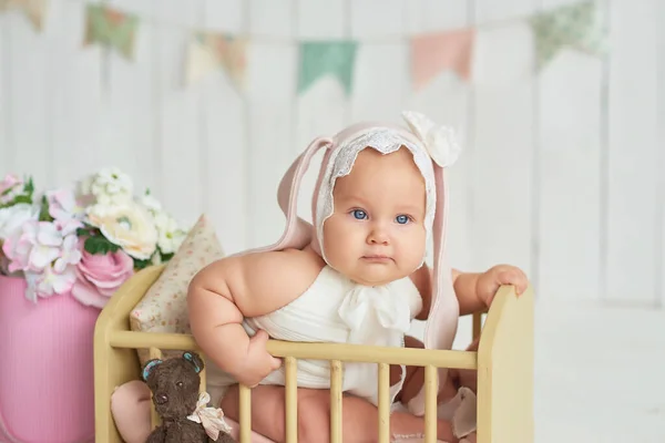 Bebê Engraçado Bonito Com Orelha Coelho Cartão Páscoa Espaço Cópia — Fotografia de Stock