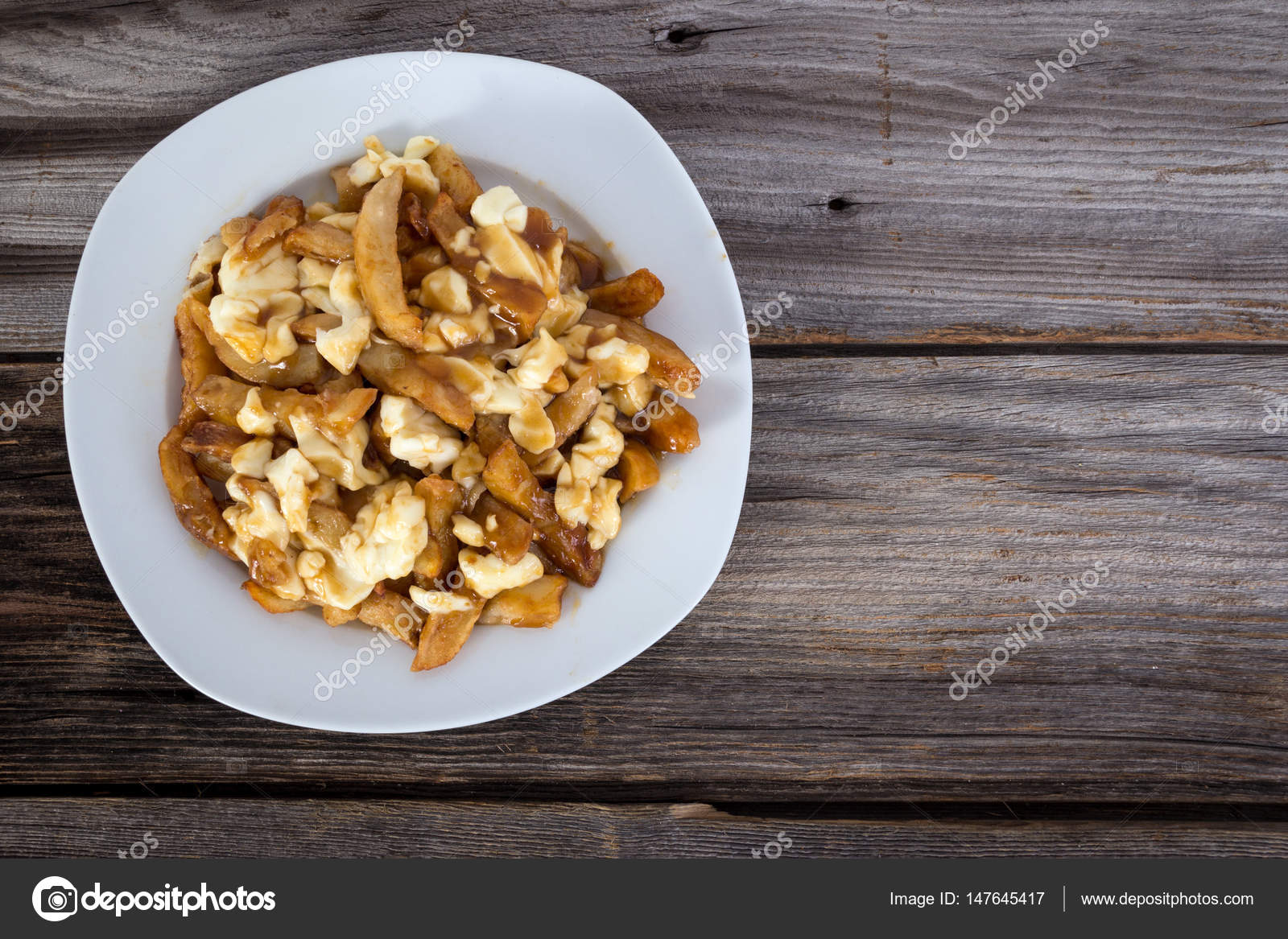 Canada Poutine Pictures Canada Poutine Stock Photos Images Depositphotos
