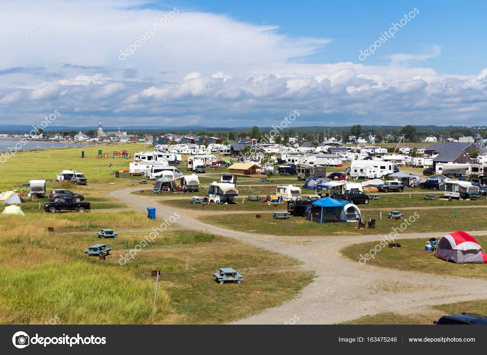 Camping Plage Beaubassin Bonaventure pueblo Quebec Canadá Gasp — Foto