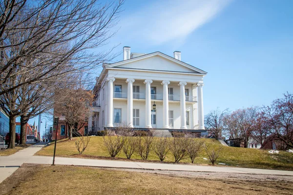 Burlington Usa March 2020 Follett House College Street Battery Champlain — Stock Photo, Image