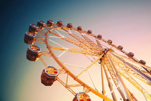 Giant Ferris Wheel Het Funpark Nachtelijke Hemel — Stockfoto