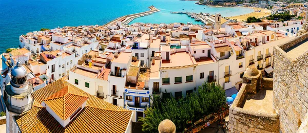 Baba Luna Castle Peniscola şehir İspanya'nın havadan panoramik görünümü