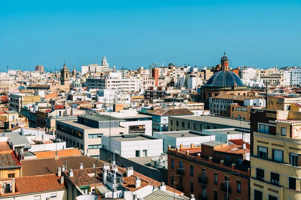 Légi panorámás kilátás nyílik Valencia város Spanyolországban — Stock Fotó