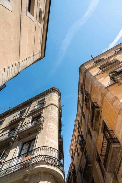Részlet Gyönyörű Épületek Építészet City Barcelona Spanyolország Lövés Perspektívából — Stock Fotó